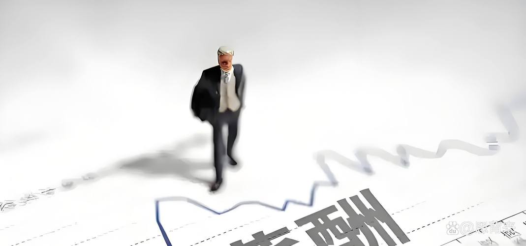 从1400人裁到18人,从13人到9000人