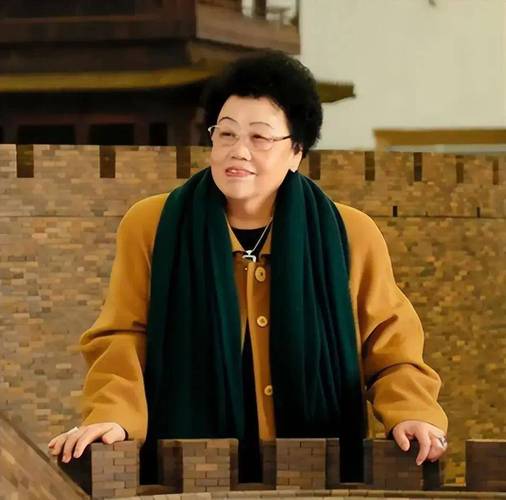华人成新西兰女首富,华人成新西兰女首富是谁